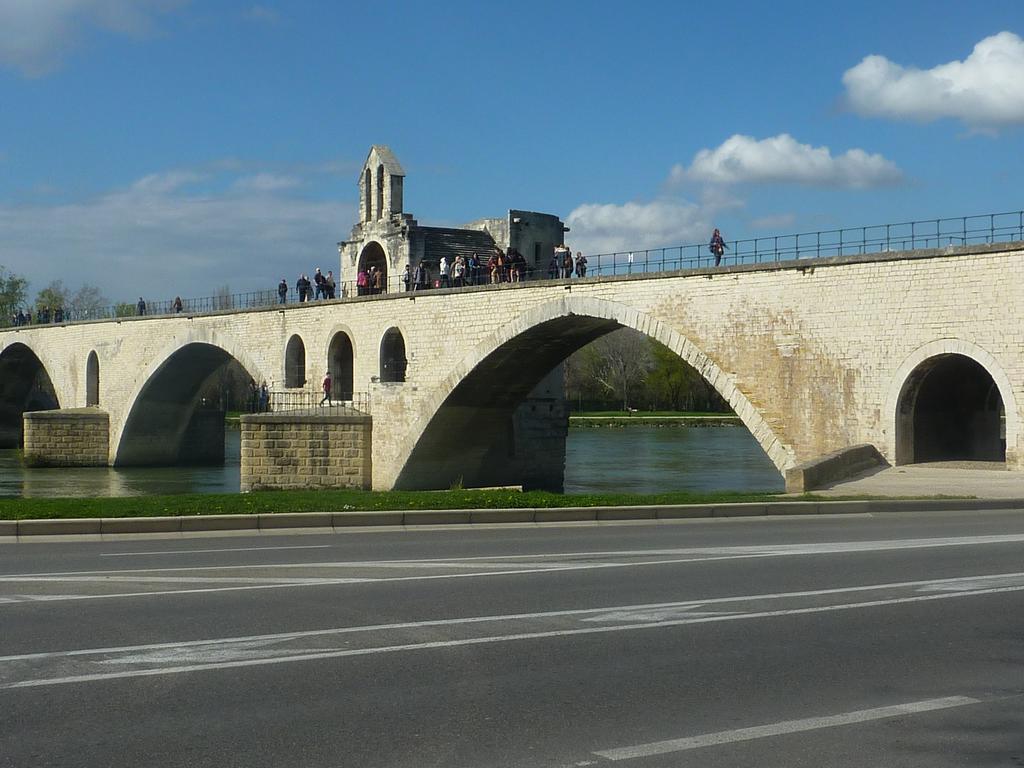 Apartament Les Remparts Awinion Zewnętrze zdjęcie